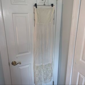 Abercrombie& Fitch NWOT strapless lace maxi dress